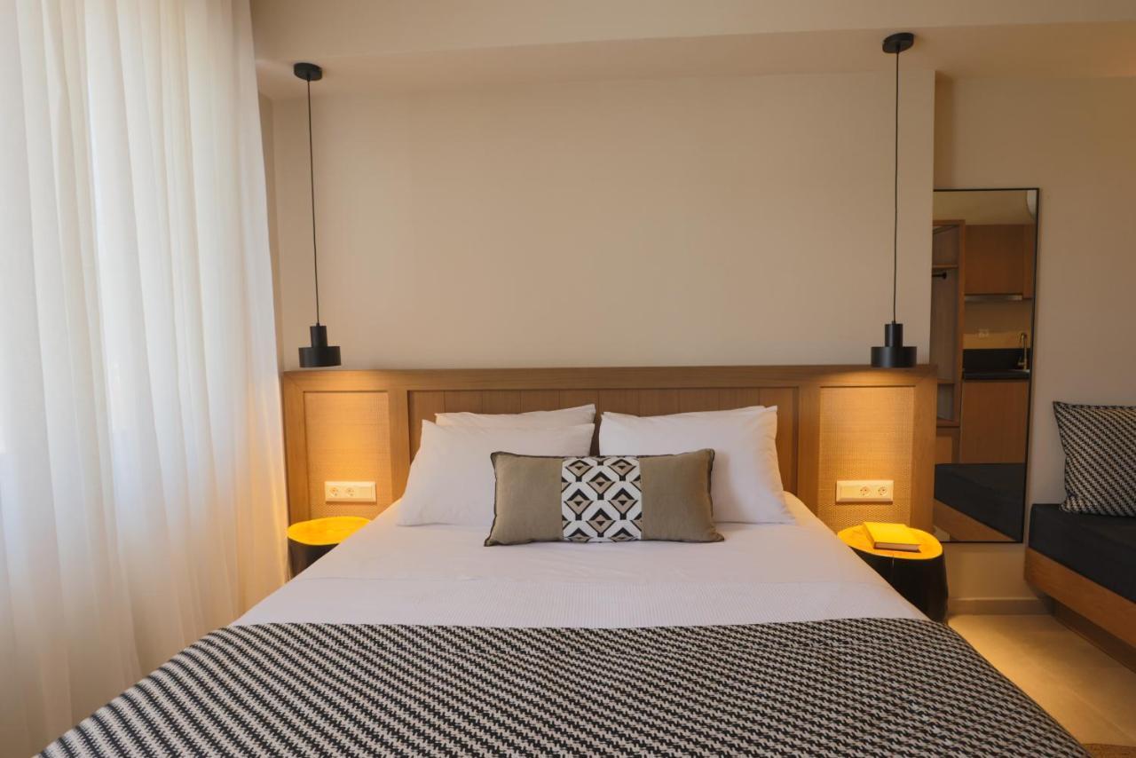 Elivia Boutique Suites Almiropótamos エクステリア 写真