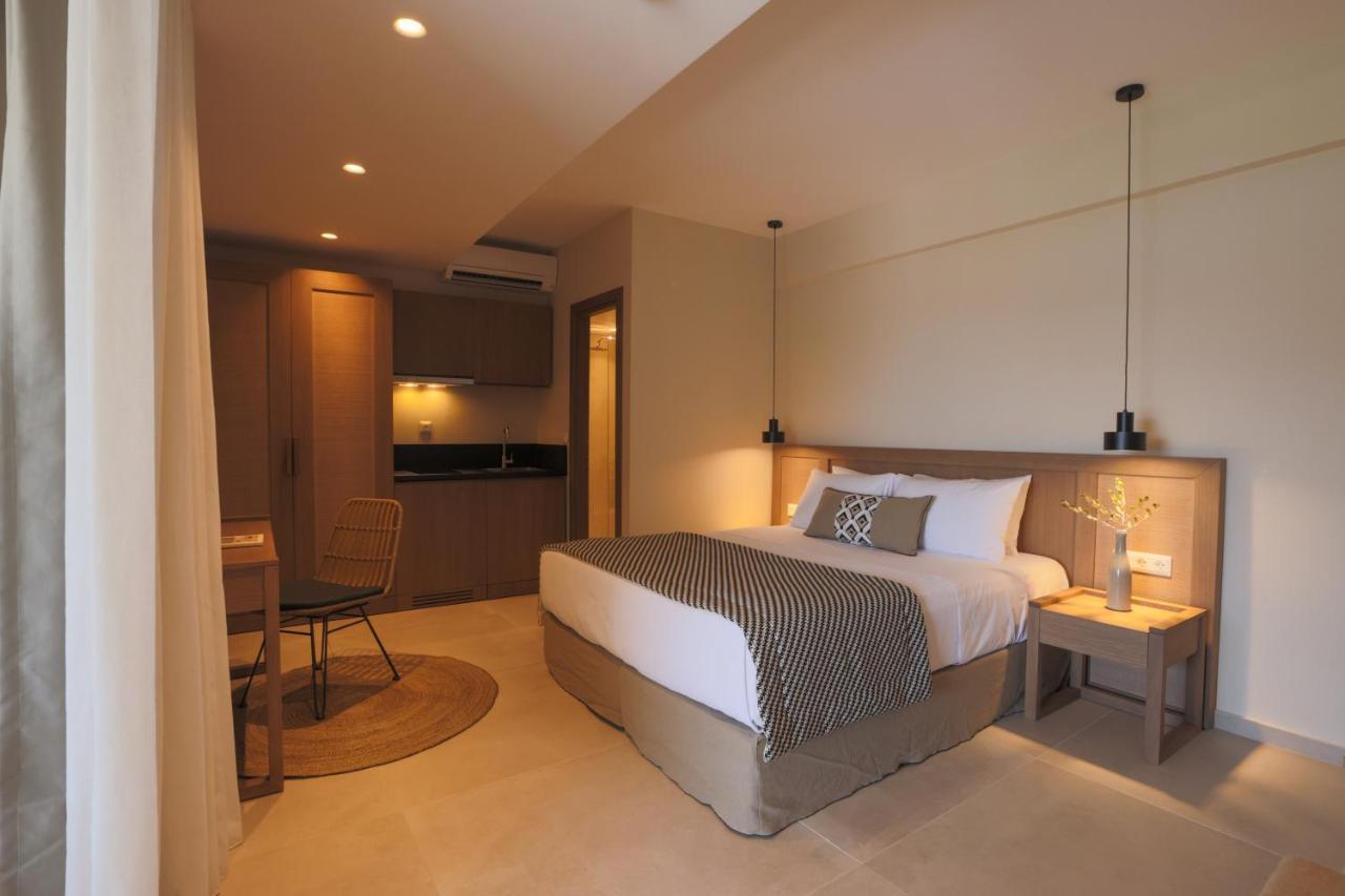Elivia Boutique Suites Almiropótamos エクステリア 写真