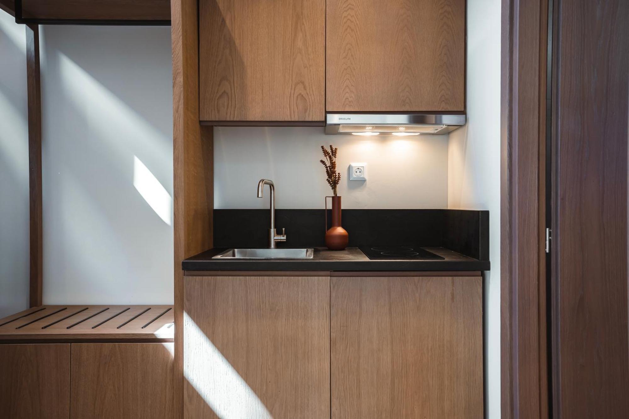Elivia Boutique Suites Almiropótamos エクステリア 写真